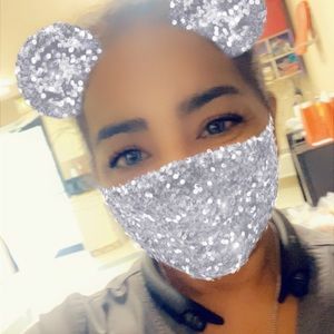 Meet your Posher, Joy